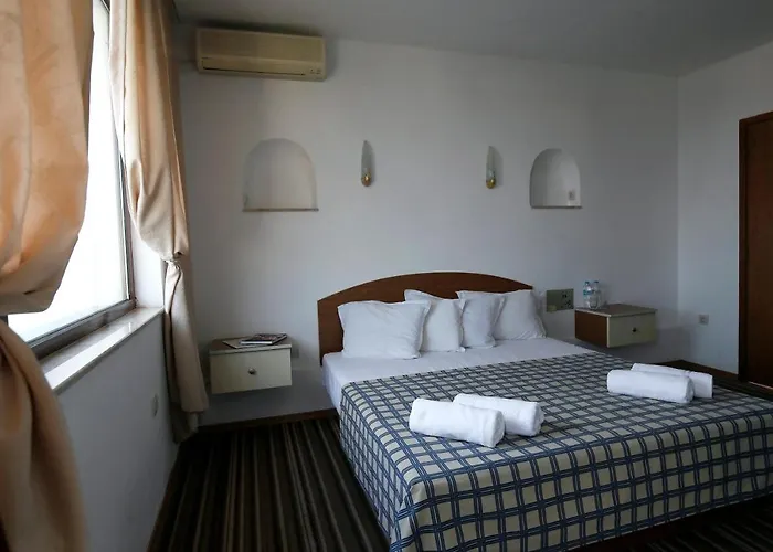 Hotel Hotel Corona 3*