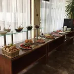 Hotell Hotel Corona 3*