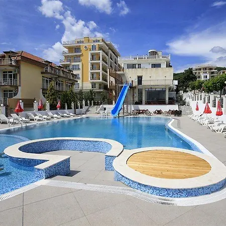 Hotel Corona 3*