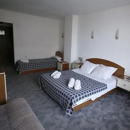 Hotel Corona 3* سفيتي فلاس