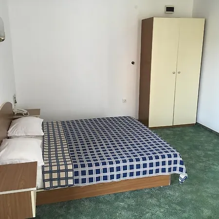 Hotel Corona 3*
