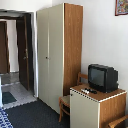 Hotel Corona 3*