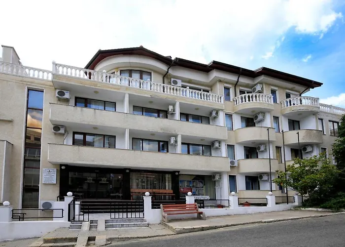 Hotel Hotel Corona - All Inclusive 3*