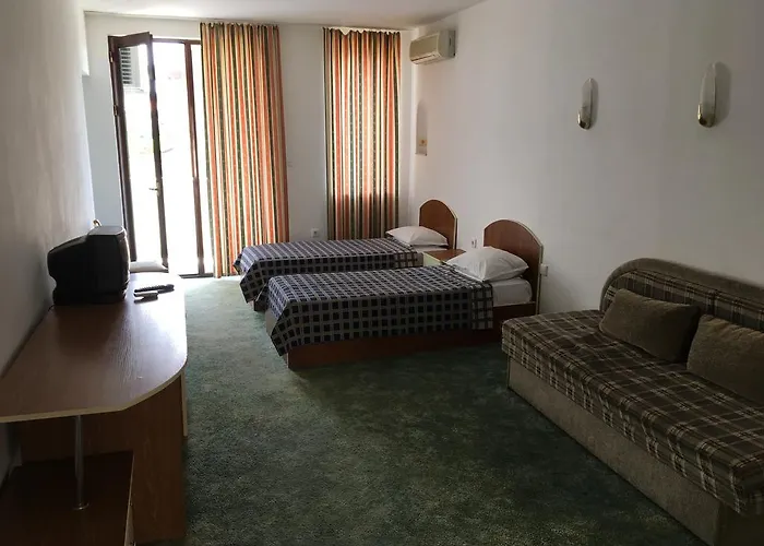 Hotel Corona Hotel 3*